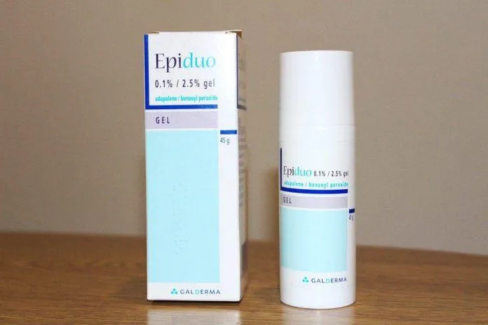 Kem chấm mụn Epiduo chứa Benzoyl Peroxide giúp điều trị các loại mụn sưng viêm (Nguồn: internet)