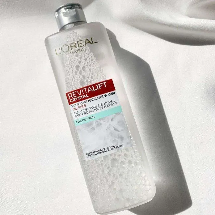 L’Oreal Revitalift Crystal Purifying Micellar Water - Nguồn Internet