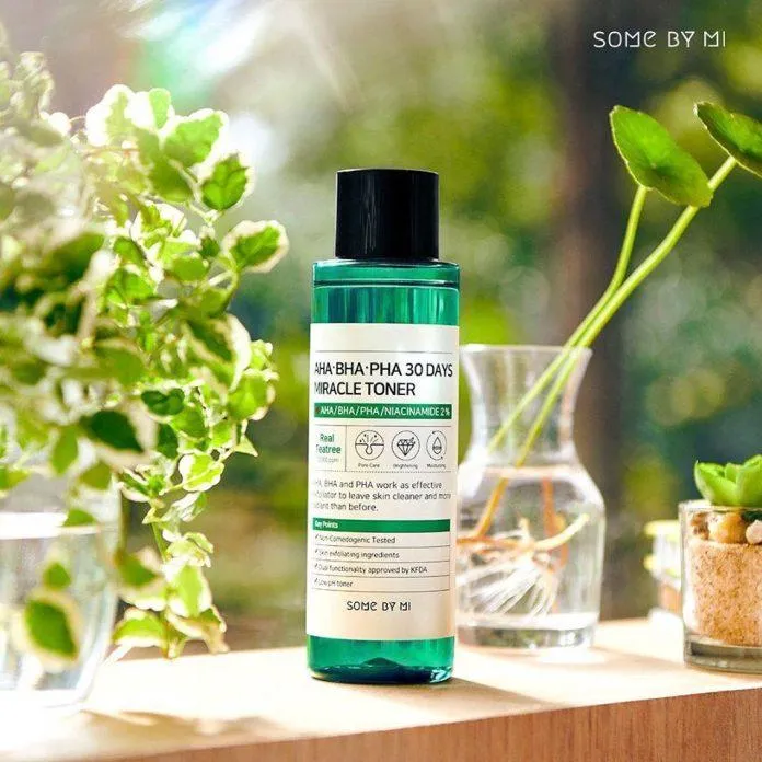 Nước Hoa Hồng Some By Mi AHABHAPHA 30 Days Miracle Toner. (Nguồn: