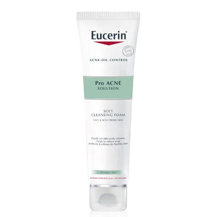 Eucerin ProAcne Cleansing Foam (Ảnh: Internet)