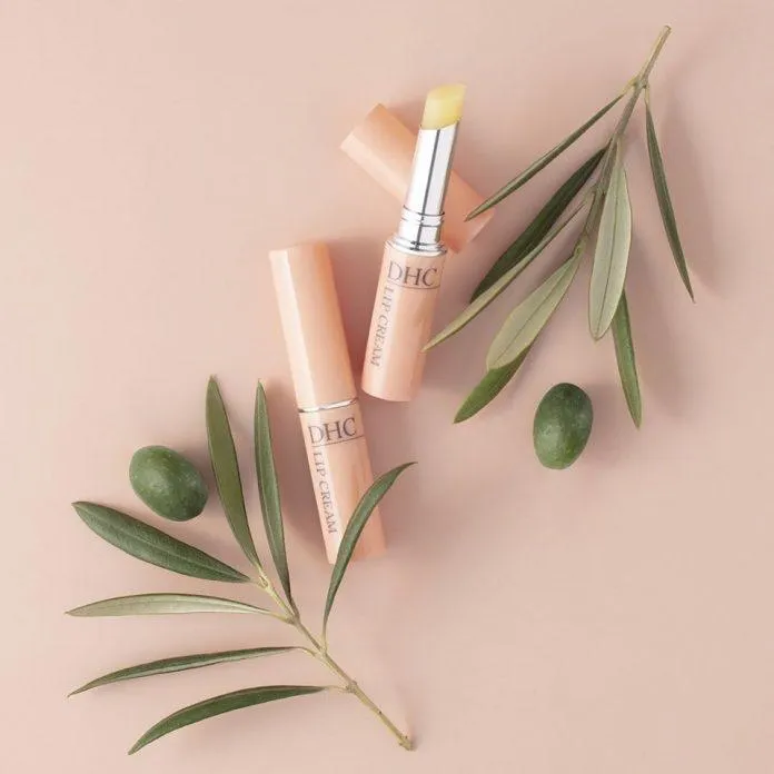 Son dưỡng môi không màu DHC Medical Lip Cream an toàn cho môi