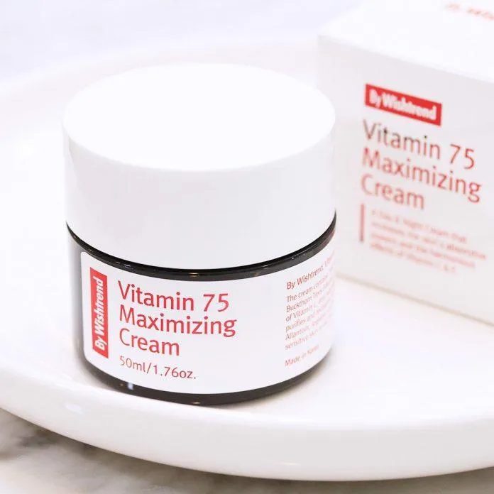 Kem dưỡng By Wishtrend Vitamin 75% Maximizing Cream có chứa Vitamin C, nước hắc mai biển tăng cường hiệu quả dưỡng da sáng khỏe đều màu hơn (Nguồn: internet)