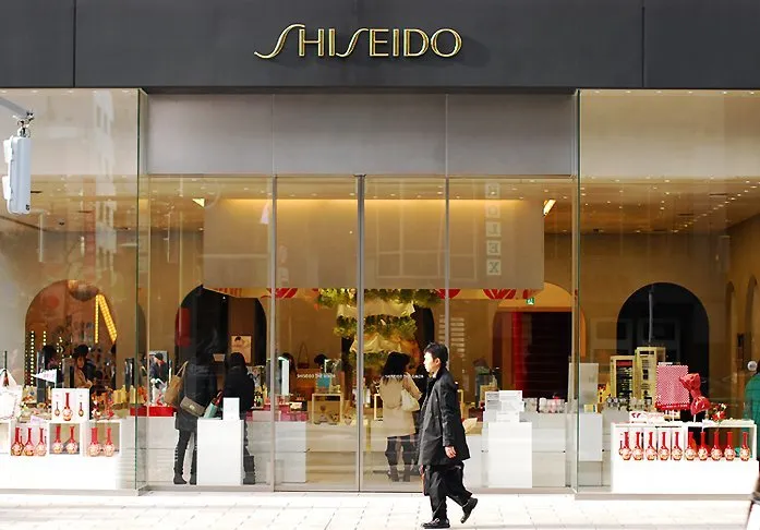 Mỹ phẩm Shiseido