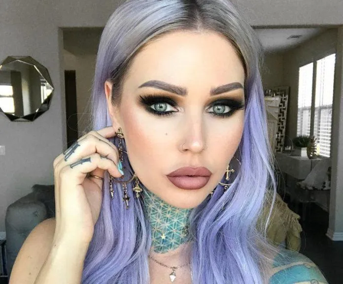 Kristen Lannege người đại diện cho thương hiệu NYX Professional Makeup với tài năng makeup đỉnh cao ( Nguồn: internet)