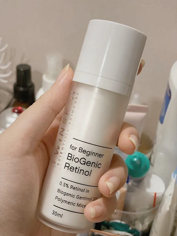 Review Biogenic Retinol Twins Skin, Retinol bọc có thực sự tốt như lời đồn? 5 For Beginner Bác sĩ Biogenic Retinol Biogenic Retinol 0 Blogphunu.edu.vn chống lão hoá công dụng công nghệ công nghệ bọc phân tử sinh học da căng bóng da căng bóng mềm mại Dipalmitoyl Hydroxyproline dưỡng sáng da EGCG giảm mụn giảm viêm giúp da căng bóng kem dưỡng Kem dưỡng Biogenic Retinol Kem dưỡng Biogenic Retinol 1 For Advance mềm mịn mỹ phẩm Niacinamide retinol sản phẩm Sepilift thành phần thiết kế thương hiệu thương hiệu mỹ phẩm thương hiệu Twins Skin Tocopheryl Acetate tretinoin Twins Skin Vitamin B3 vitamin E