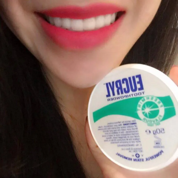 Review bột đánh trắng răng Eucryl Toothpowder có thật sự hiệu quả?