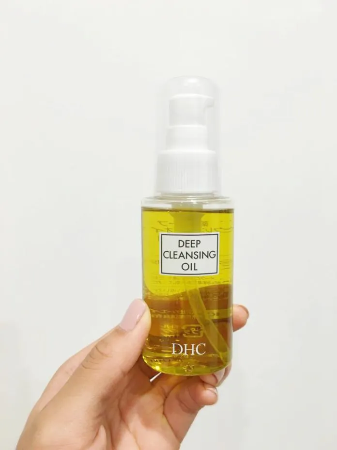 Review dầu tẩy trang cho da nhờn DHC Deep Cleansing Oil 