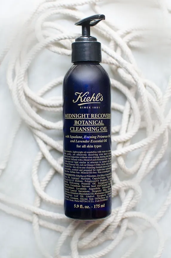 Review dầu tẩy trang Kiehls Midnight Recovery Botanical Cleansing Oil cleansing oil dầu tẩy trang Dầu tẩy trang Kiehls Dầu tẩy trang Kiehls Midnight Recovery Botanical Cleansing Oil Kiehls Kiehls Midnight Recovery Botanical Cleansing Oil Loveat1stshine mỹ phẩm Kiehls review mỹ phẩm tẩy trang Tẩy trang cho da nhạy cảm TheMakeaholics