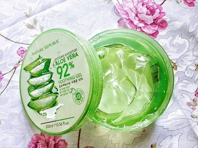 Nature Republic Soothing & Moisture Aloe Vera 92% Soothing Gel 