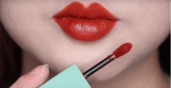 Màu 500 cam đỏ gạch son Hold Live Orchid Love Matte Lip