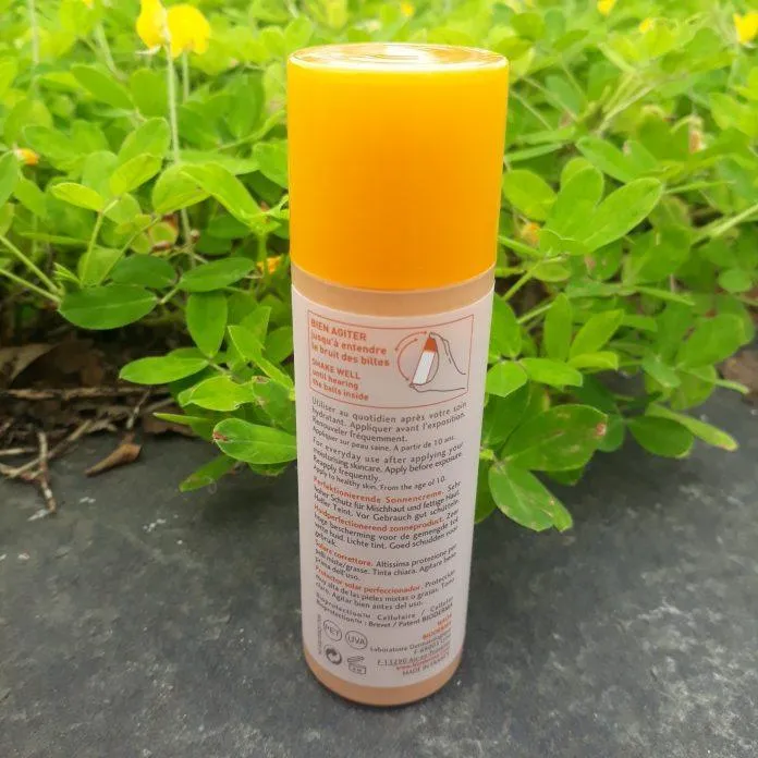 Kem Bioderma Photoderm Nude Touch SPF 50+ bảo vệ làn da bạn gái chống lại tác hại của tia UV, chống nắng phổ rộng (ảnh: Blogphunu.edu.vn).