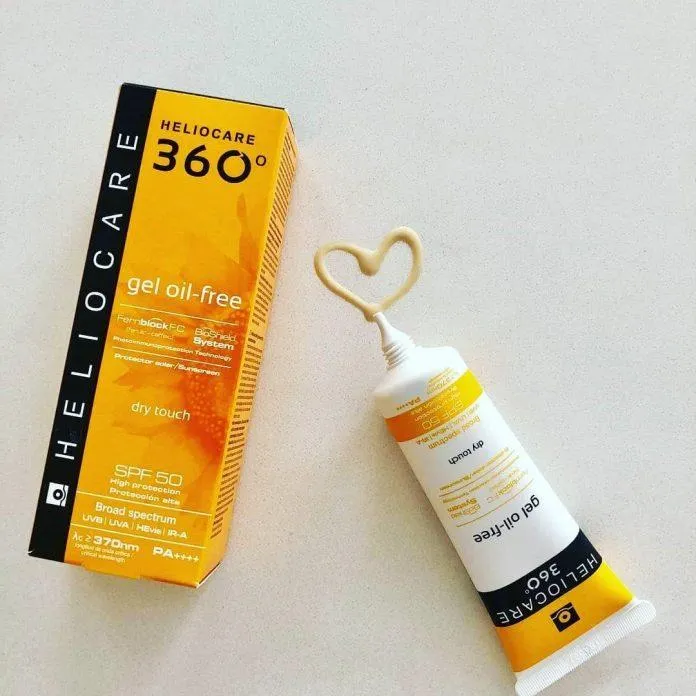 Review kem chống nắng Heliocare 360 Gel Oil-Free SPF50+: bảo vệ da hoàn hảo