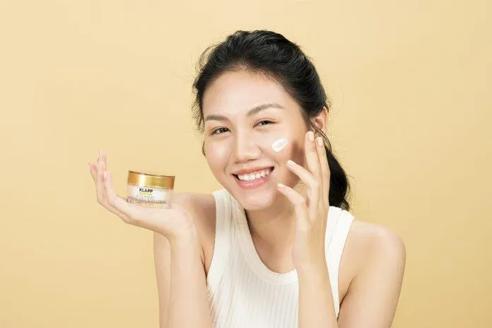 Kem dưỡng A Classic Mirco Retinol Soft Cream không làm da bị kích ứng hay đỏ rát khi dùng (Nguồn: internet)