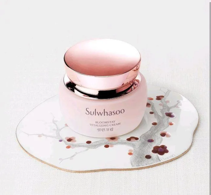 kem dưỡng ẩm chống lão hóa Sulwhasoo Bloomstay Vitalizing Cream (Ảnh: Internet)