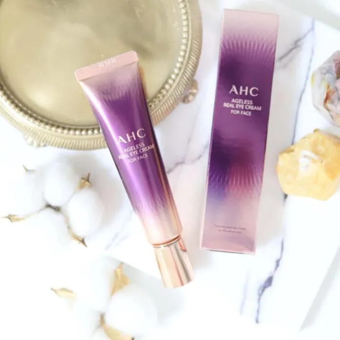 AHC Ageless Real Eye Cream For Face có thiết kế sang trọng. (nguồn: Internet)