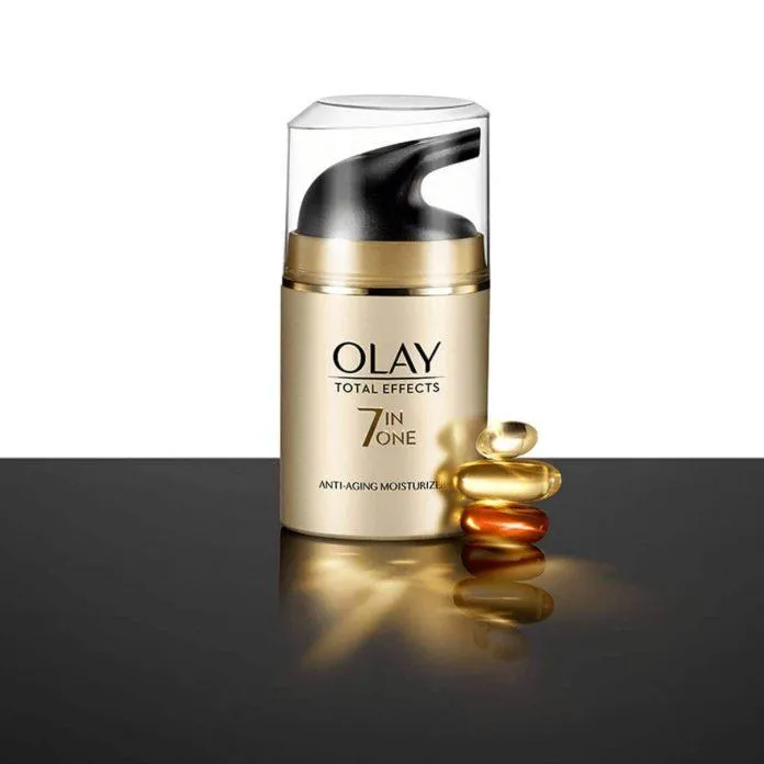 Sản phẩm có phiên bản UK với tên gọi là Olay Total Effect Anti Aging Moisturizer (Nguồn: Internet).