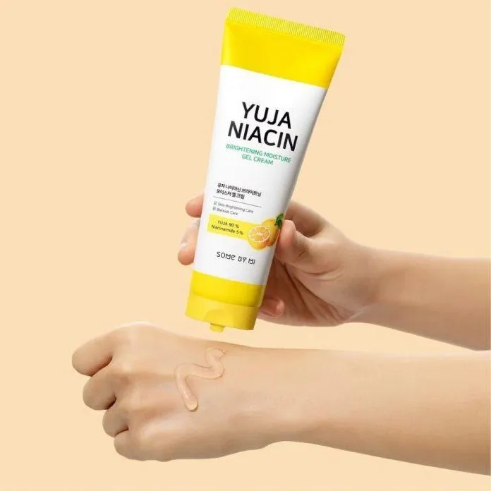 Kem dưỡng Some By Mi Yuja Niacin Brightening Moisture Gel Cream (ảnh: Internet)