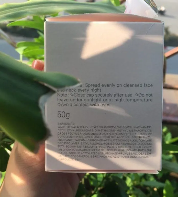 Thành phần Senka White Beauty Glow Gel Cream