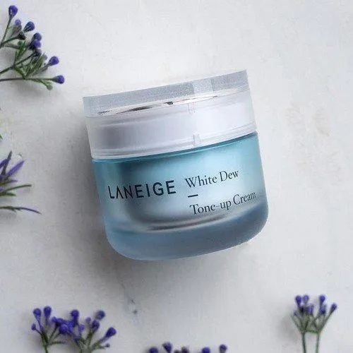 Hộp kem dưỡng trắng da Laneige White Dew Tone-up Cream có hình thức xinh xắn, đáng yêu (ảnh: internet).