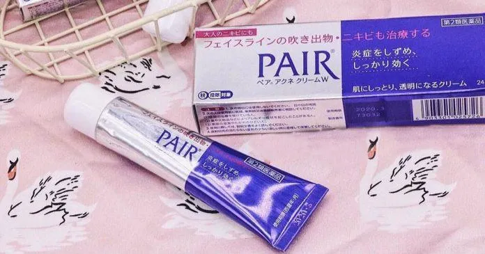 review kem trị mụn Pair Nhật Bản