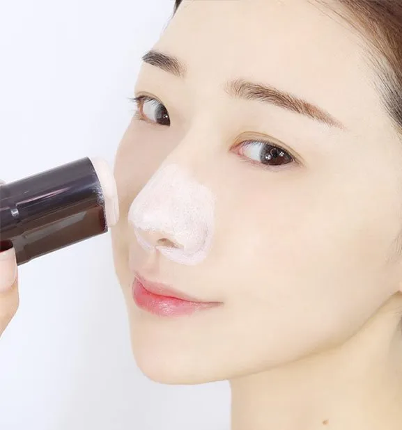 Mặt nạ Innisfree Super Volcanic Stick Mask 2X có thể rửa ngay mà không cần nhiều thời gian chờ đợi.