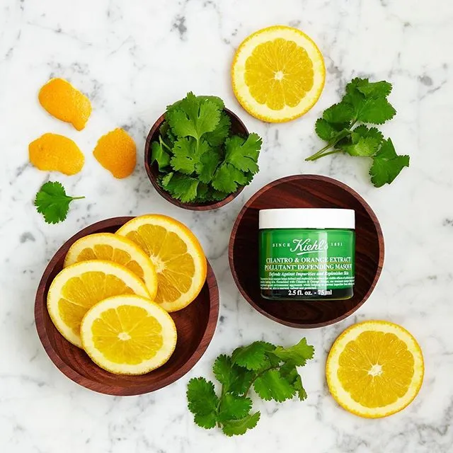 Review mặt nạ ngủ thải độc Kiehl’s Cilantro & Orange Extract Pollutant Defending Masque