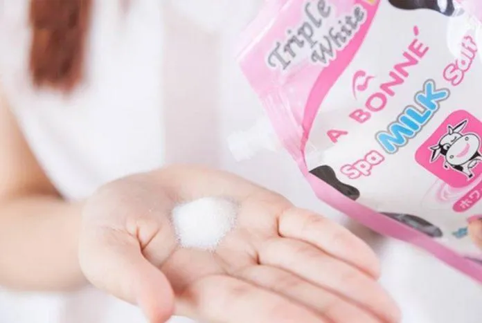 A bonne spa milk salt có hạt muối mịn (Nguồn: Internet)