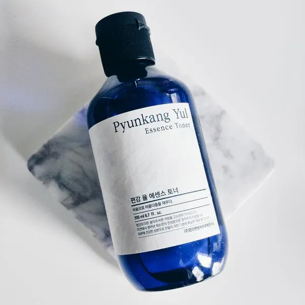 Pyunkang Yul Essence Toner