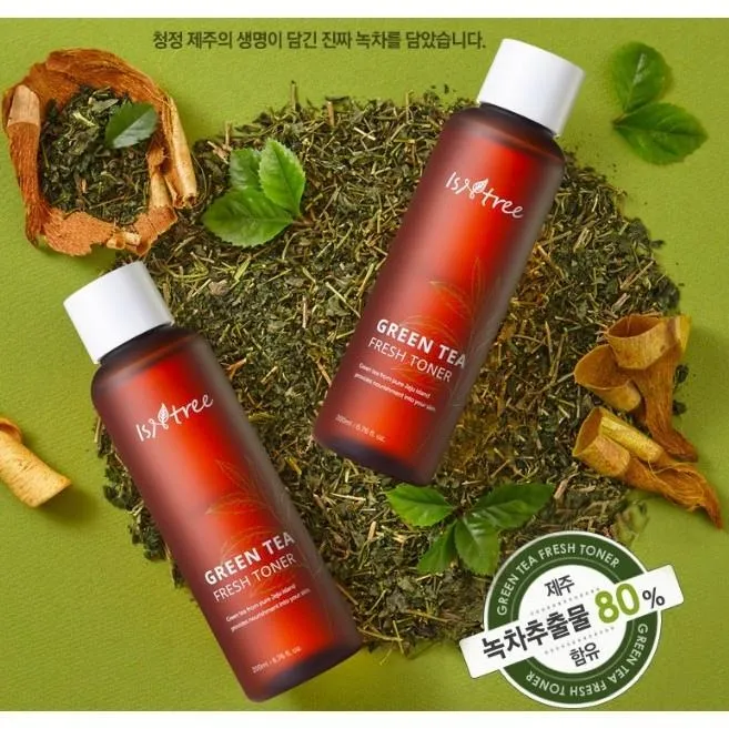 Nước hoa hồng Isntree Green Tea Fresh Toner được chưng chất từ nước là trà xanh nguyên chất ( Nguồn: internet)