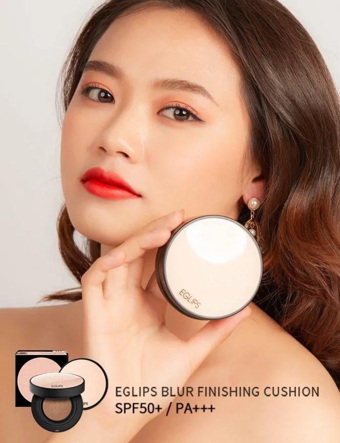 Phấn nước Eglips Blur Finishing Cushion (ảnh: Internet)