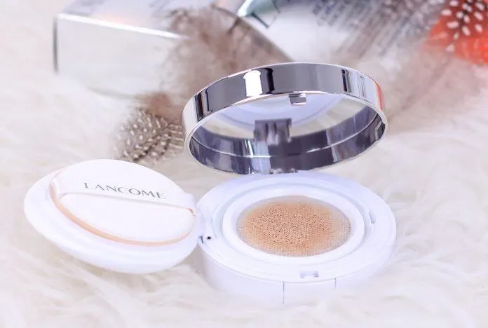 phấn nước LANCÔME Blanc Expert Cushion Compact High Coverage (ảnh: Internet)