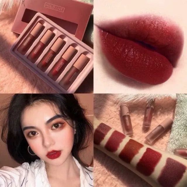 Holdlive Light Matte Lip Glaze Suit có mùi xà phòng hăng hắc khó chịu (nguồn: Internet)