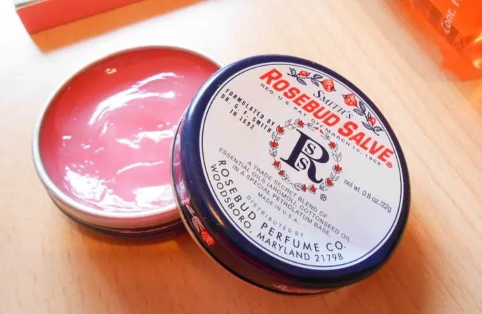 Smith’s Rosebud Salve Lip Balm