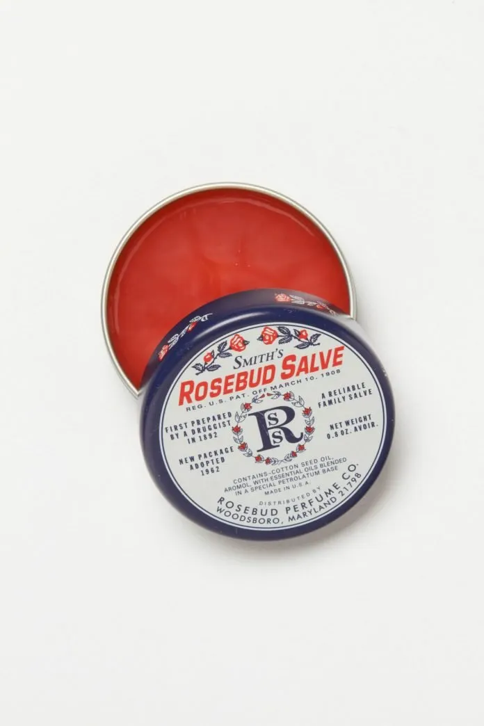 Smith’s Rosebud Salve Lip Balm