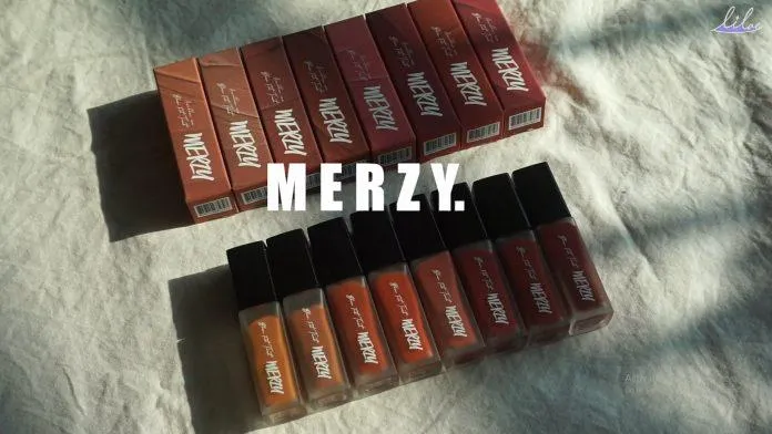 Son Merzy Blur Fit Tint cho lớp finish mờ lỳ đẹp mắt ngay khi vừa chạm môi. (nguồn: Internet)