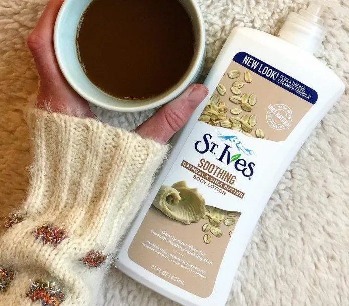 Review sữa dưỡng thể St.Ives Soothing Oatmeal and Shea Butter Body Lotion