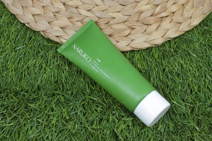 Sữa rửa mặt đất sét tràm trà Naruko Tea Tree Purifying Clay Mask and Cleanser in 1 đáp ứng đủ tiêu chí của một sữa rửa mặt trị mụn (Nguồn: Intetnet)