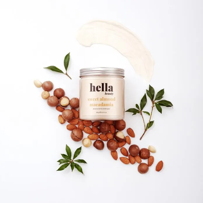 Tẩy tế bào chết body hạnh nhân macca Hella Beauty