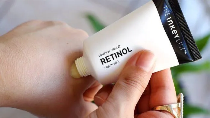 The INKEY List Retinol Serum không có khả năng trị mụn cao (Ảnh Internet)