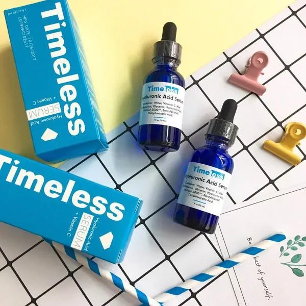 Timeless Hyaluronic Acid Vitamin C Serum rất đáng để trải nghiệm (Nguồn: Internet)