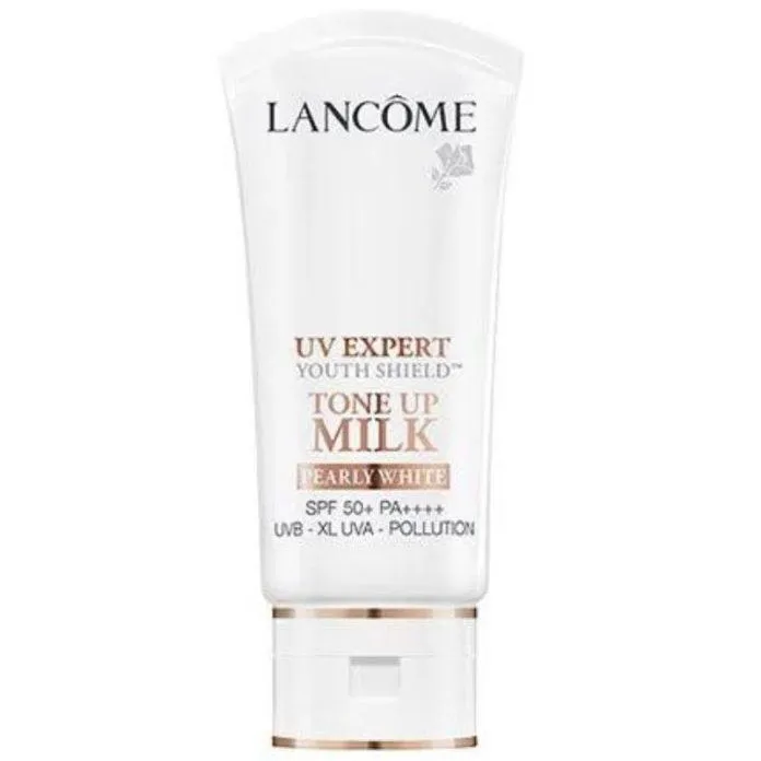 Kem chống nắng Lancome UV Expert Tone Up Milk (Nguồn: Internet)