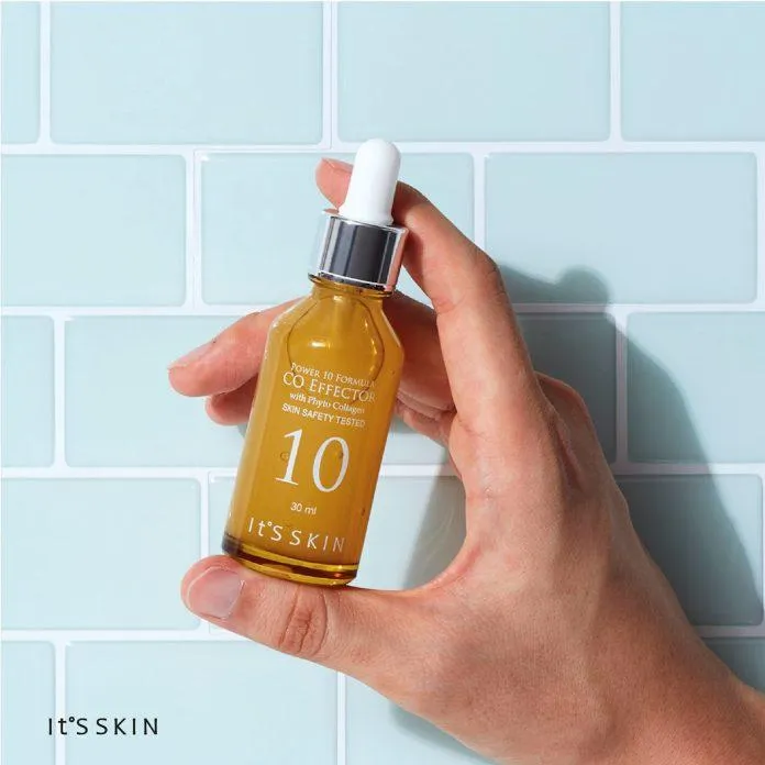 Review TOP 7 Serum Its Skin được yêu thích nhất mùa hè này Arbutin Butylene glycol cấp ẩm cấp ẩm chuyên sâu chiết xuất cúc la mã Chiết xuất nấm Maitake chiết xuất rễ cam thảo chiết xuất trà xanh công dụng dẫn xuất vitamin C Dipropylene Glycol dưỡng da glycerin Hạt Capsule It s Skin Power 10 Formula It s Skin Power 10 Formula CO Effactor It s Skin Power 10 Formula GF Effactor It s Skin Power 10 Formula PO Effactor It s Skin Power 10 Formula VB Effactor It s Skin Power 10 Formula VC Effactor It s Skin Power 10 Formula VE Effactor It s Skin Power 10 Formula WH Effactor Its Skin kiềm dầu làn da mùa hè mỹ phẩm Hàn Quốc nuôi dưỡng polyglutamic Acid săn chắc se khít lỗ chân lông serum cấp ẩm serum cấp ẩm chuyên sâu Serum cấp ẩm dưỡng sáng da It s Skin Power 10 Formula VC Effactor Serum dưỡng ẩm serum dưỡng trắng serum it s skin serum kiềm dầu serum phục hồi Seurm dưỡng sáng da thành phần thương hiệu thương hiệu It s Skin tinh chất tinh chất dưỡng da top 7 TOP 7 Serum It s Skin TOP 7 Serum It s Skin được yêu thích nhất hiện nay Trinh Meow yêu thích