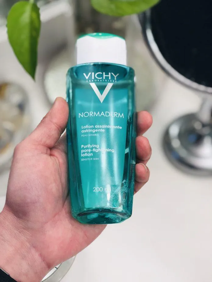 Vichy Normaderm Purifying Pore-Tightening Toner (Nguồn: Internet).