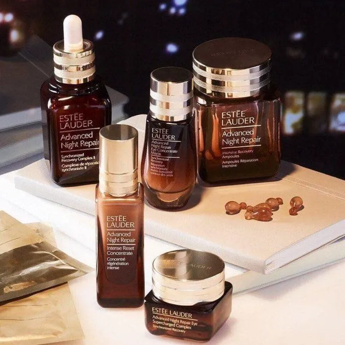 Estee Lauder nổi tiếng với dòng sản phẩm chống lão hóa Advanced Night Repair (Nguồn: Internet).