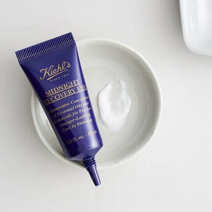 Kem mắt Kiehl’s Midnight Recovery Eye giúp làm mờ thâm và cải thiện bọng mắt (nguồn: internet)