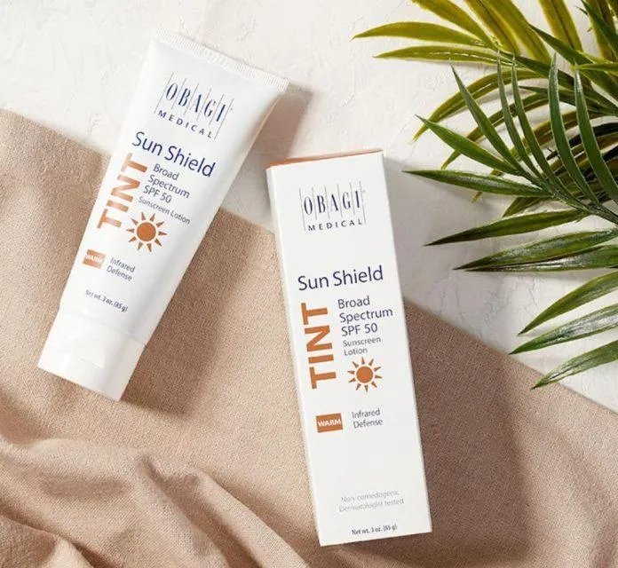 Kem chống nắng che khuyết điểm Obagi Tint SPF 50 Warm (Ảnh: Internet).