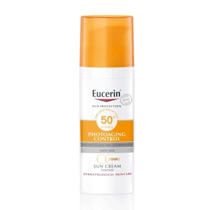 Kem chống nắng dành cho da khô Eucerin Photoaging Control Anti Age Sun Fluid (Ảnh: Internet)