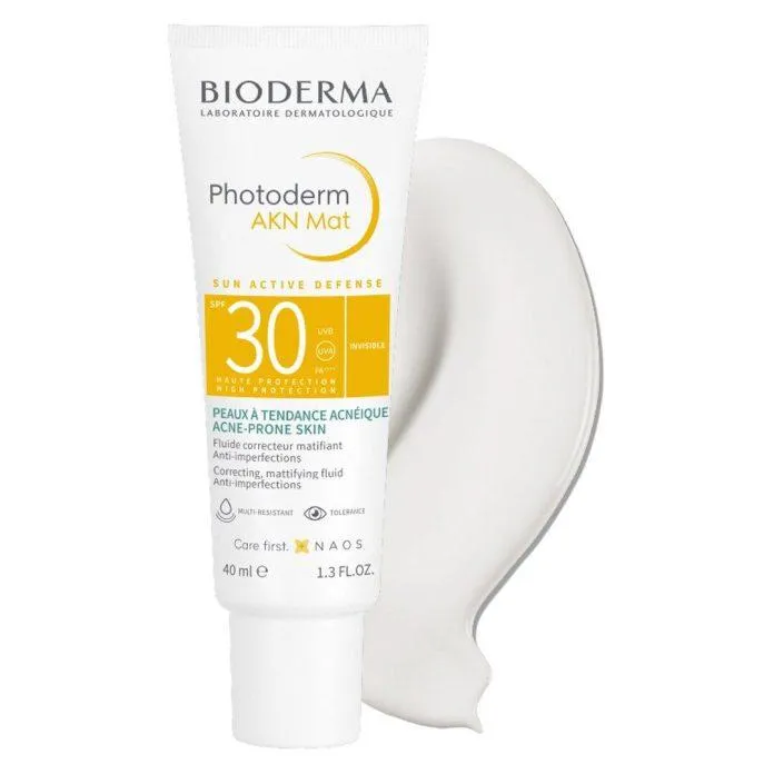 Bioderma Photoderm AKN Mat SPF30 (Ảnh: Internet)