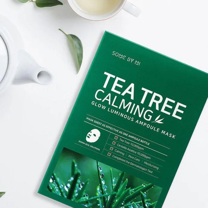 Mặt nạ giấy Some By Mi Tea Tree Calming Sheet Mask có chất liệu mỏng mịn bám sát trên da ( Nguồn: internet)