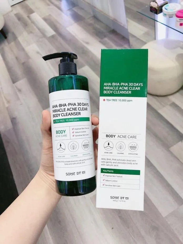 Sữa tắm Somebymi AHA-BHA-PHA 30 Days Miracle Clear Body Cleanser điều trị mụn lưng trong thời gian ngắn (nguồn: Internet).